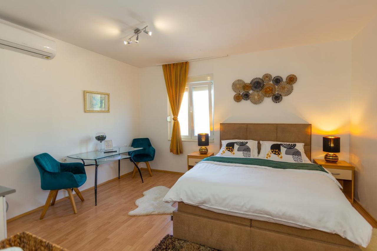 Matic Apartments Spalato Esterno foto